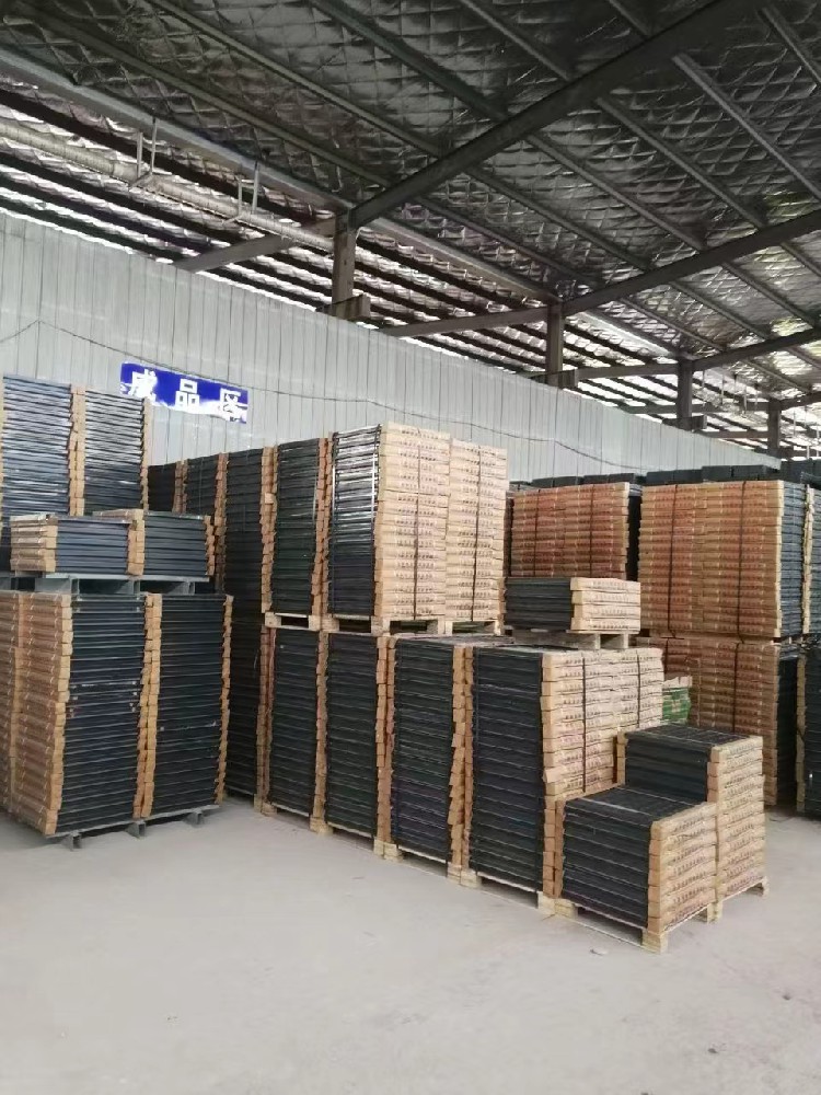 如果机房在化工厂附近，防静电地板如何···